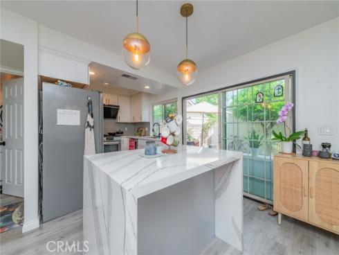 8 Deodar , Irvine, CA