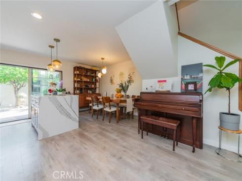 8 Deodar , Irvine, CA