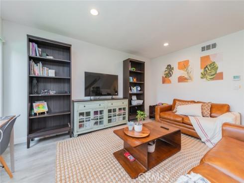 8 Deodar , Irvine, CA