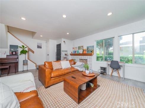 8 Deodar , Irvine, CA