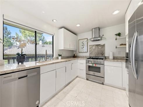 38  Arboles  , Irvine, CA