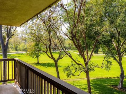 38  Arboles  , Irvine, CA