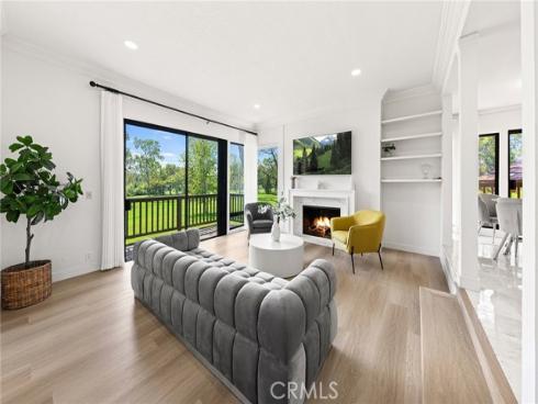 38  Arboles  , Irvine, CA