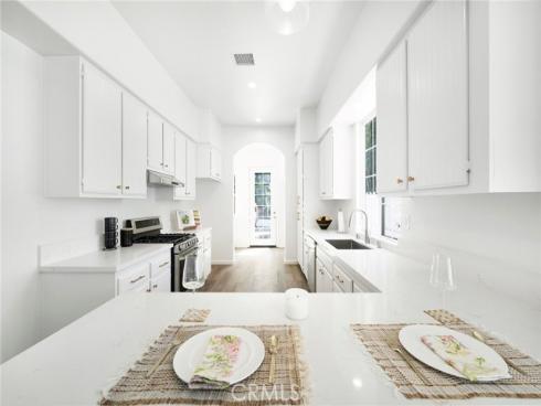 66 Turnbury , Irvine, CA