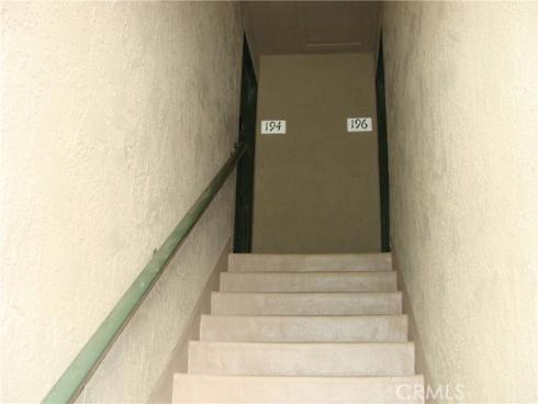 194 Streamwood , Irvine, CA