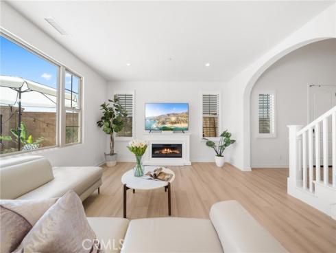 246 Canterbury , Irvine, CA