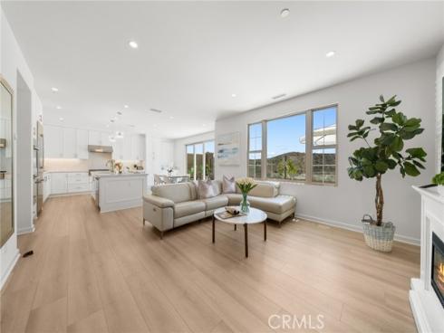 246 Canterbury , Irvine, CA