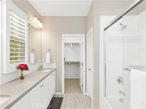 231 Rodeo , Irvine, CA