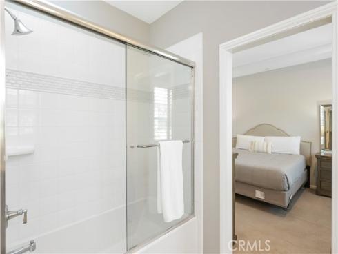 231 Rodeo , Irvine, CA
