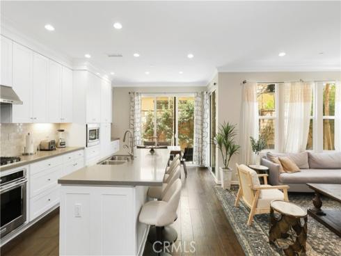 231 Rodeo , Irvine, CA