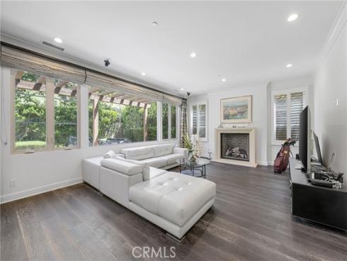 45 Triana , Irvine, CA