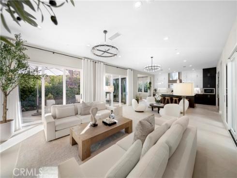 106 Coldwater , Irvine, CA