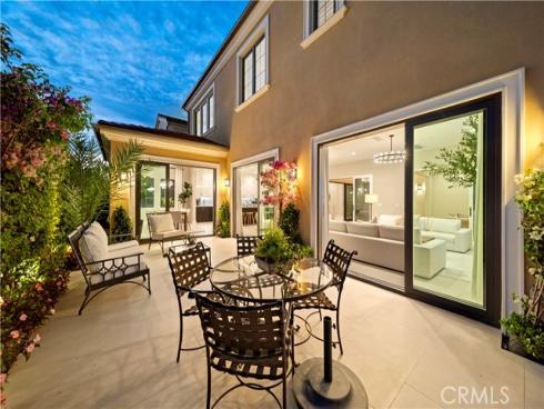 106 Coldwater , Irvine, CA