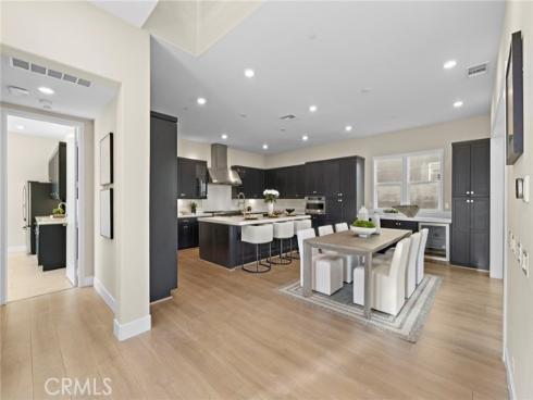 77 Pelican , Irvine, CA