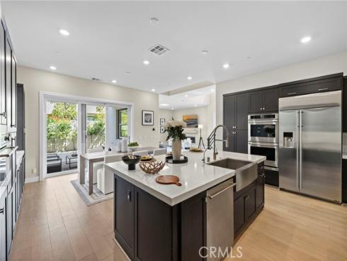 77 Pelican , Irvine, CA