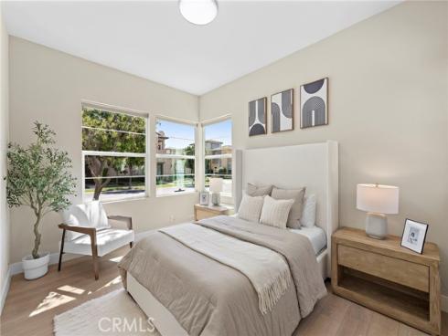 77 Pelican , Irvine, CA