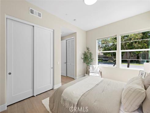 77 Pelican , Irvine, CA