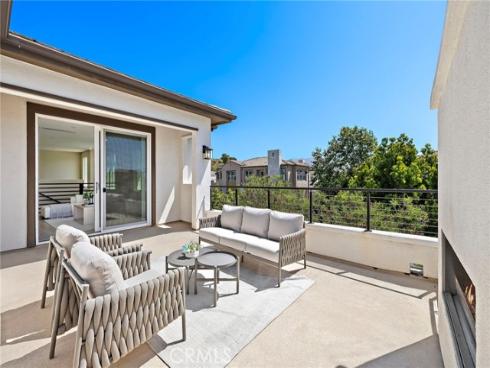77 Pelican , Irvine, CA