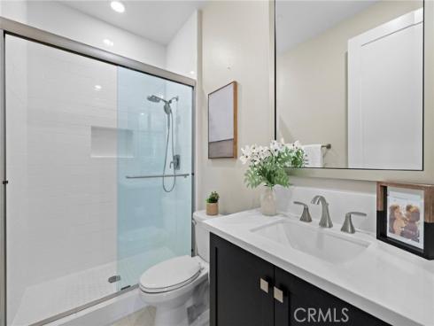 77 Pelican , Irvine, CA