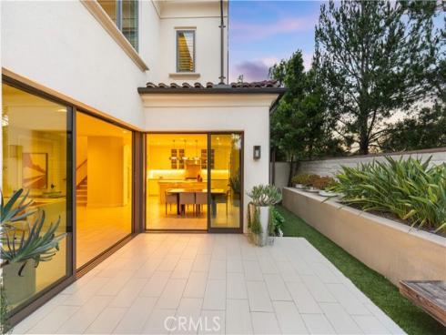 164 Villa Ridge , Irvine, CA
