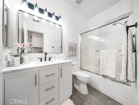 191 Lockford , Irvine, CA