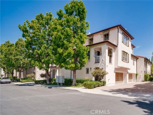 191 Lockford , Irvine, CA