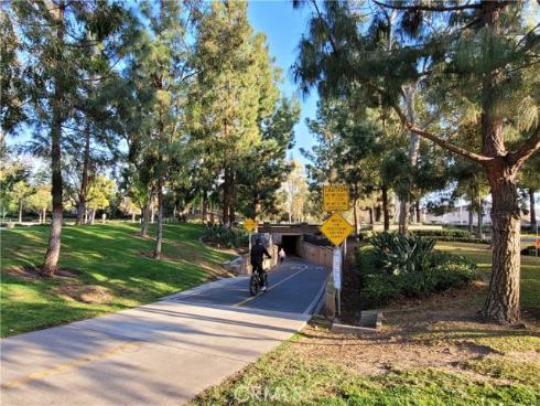 191 Lockford , Irvine, CA
