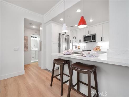 191 Lockford , Irvine, CA