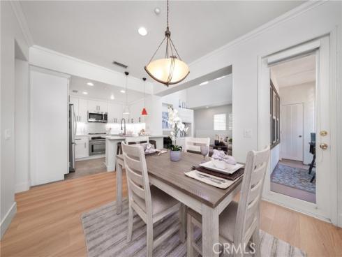 191 Lockford , Irvine, CA