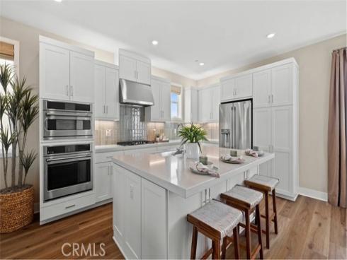 713 Sonia , Irvine, CA