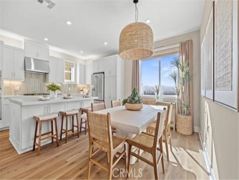 713 Sonia , Irvine, CA