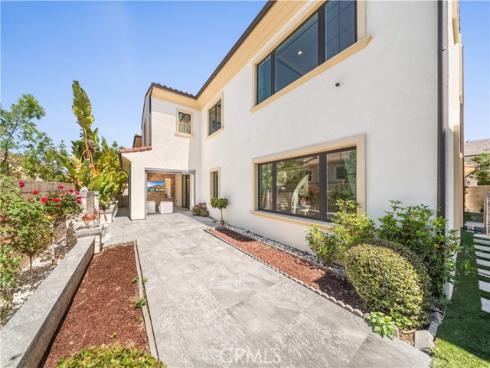 114 Interstellar , Irvine, CA