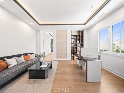 114 Interstellar , Irvine, CA