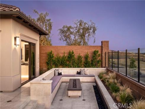 536 Sahara , Irvine, CA