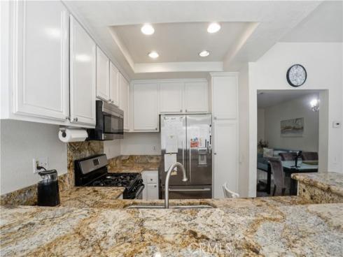 48 Monroe , Irvine, CA