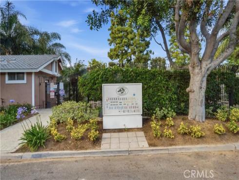 48 Monroe , Irvine, CA