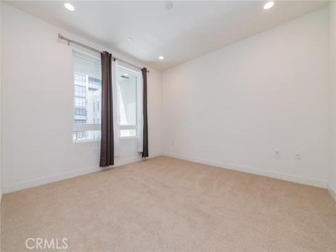 2414  Nolita  , Irvine, CA