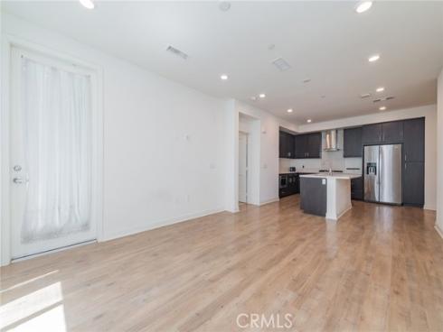 2414  Nolita  , Irvine, CA