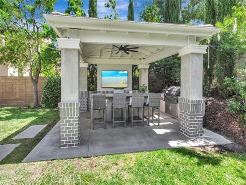 142 Yellow Daisy , Irvine, CA