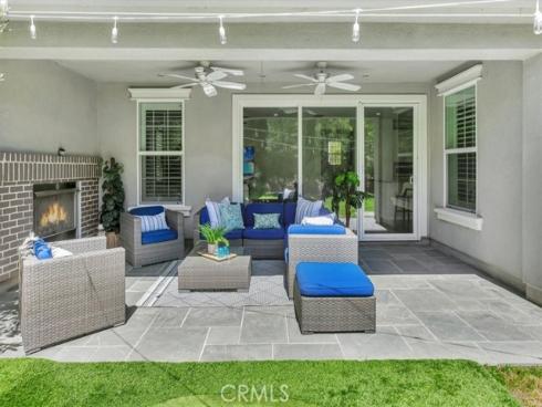 142 Yellow Daisy , Irvine, CA