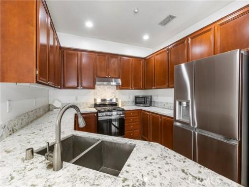23 Poppy , Irvine, CA