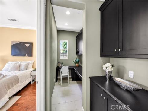 104 Sparrow , Irvine, CA