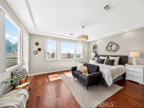 104 Sparrow , Irvine, CA