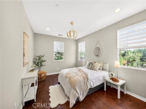 104 Sparrow , Irvine, CA