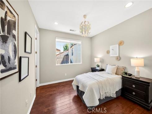 104 Sparrow , Irvine, CA