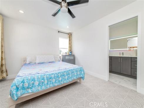 4512 Robinwood , Irvine, CA