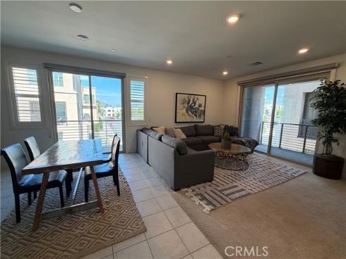 179 Cadence , Irvine, CA