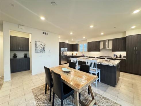 179 Cadence , Irvine, CA