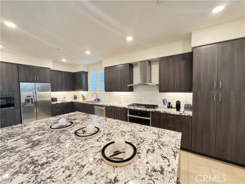 179 Cadence , Irvine, CA