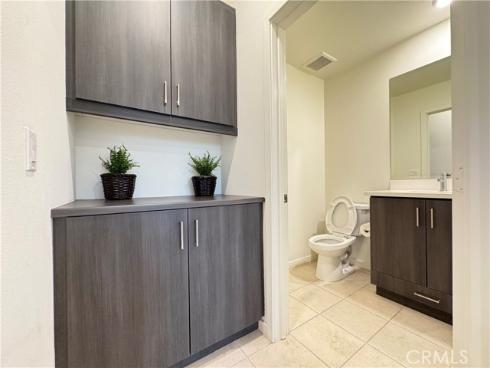 179 Cadence , Irvine, CA